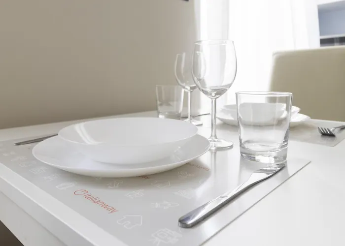 Italianway Easy - Venezia 33 - A Appartamento Milano